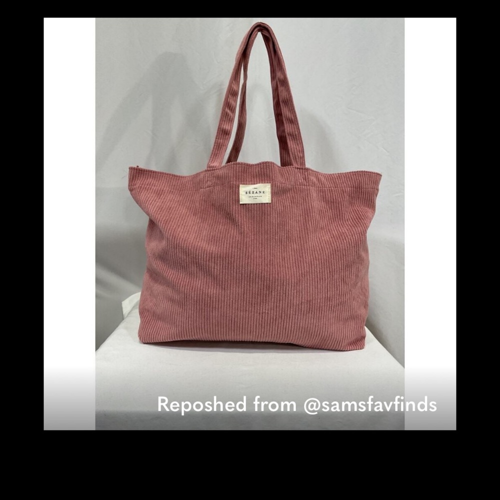 Elegant Pink and Blue Tote Bags